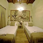 Caftan Cave Hotel 4*