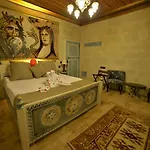 Caftan Cave Hotel Goreme