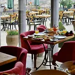 Caftan Cave Hotel 4*