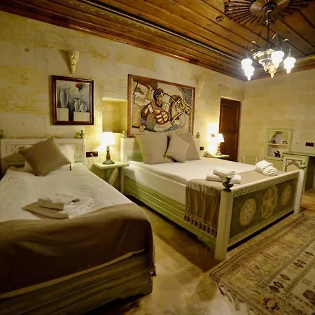 Caftan Cave