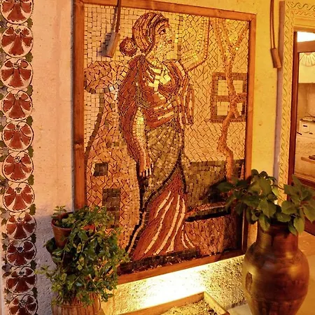 Caftan Cave فندق غوريمِيه
