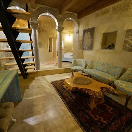 Caftan Cave Bed & Breakfast 2*