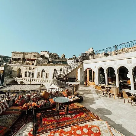 Caftan Cave Bed & Breakfast