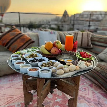 Caftan Cave