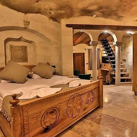 Caftan Cave Hotel 4*